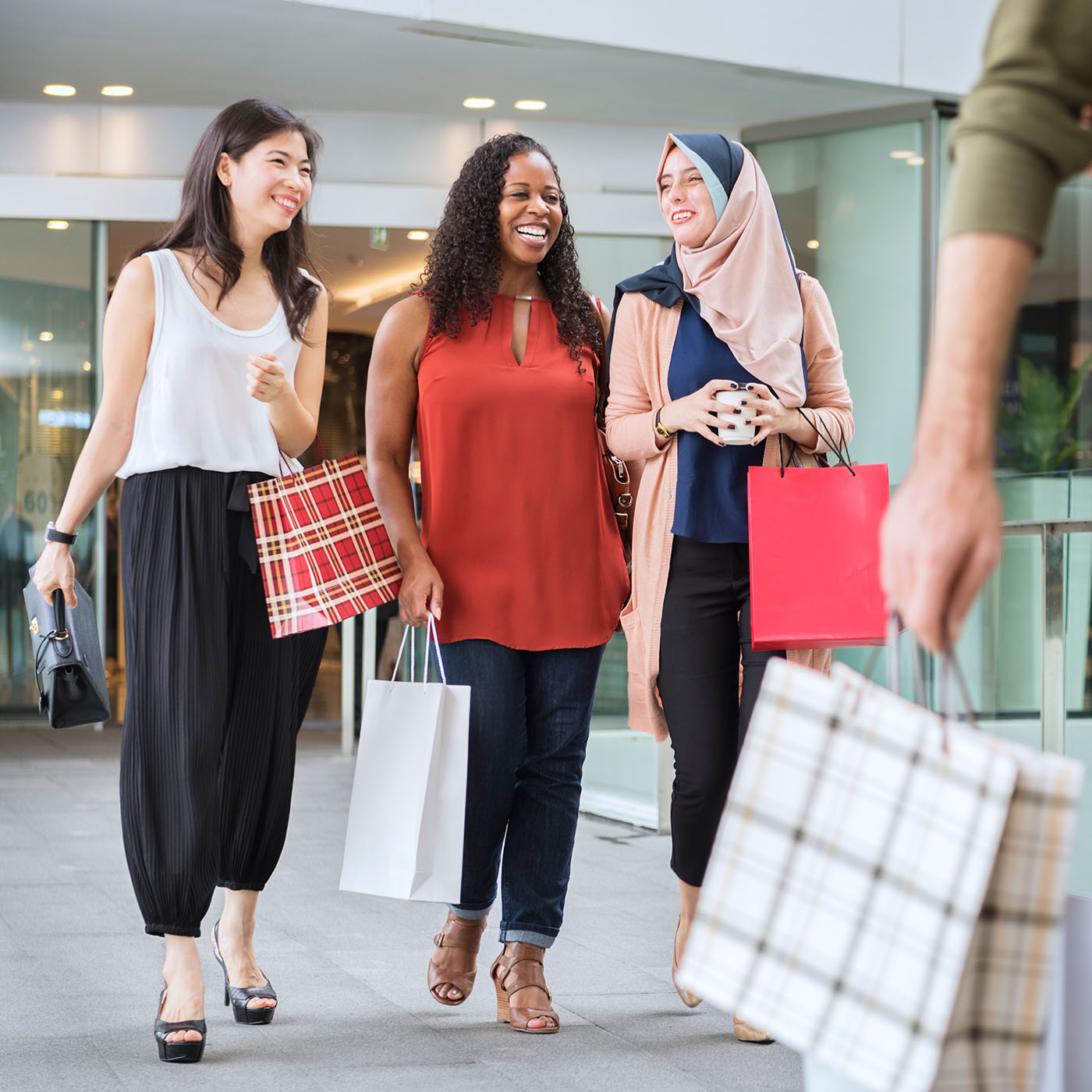 group-of-people-shopping-concept-2022-12-16-00-37-57-utc